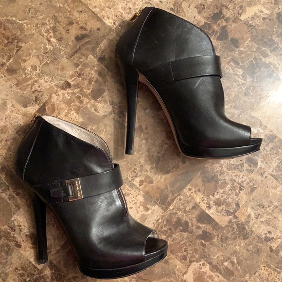 MICHEAL Micheal Kors peep toe stiletto, size 7 - Picture 3 of 4